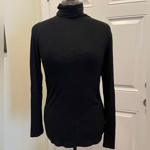 Black turtleneck Top